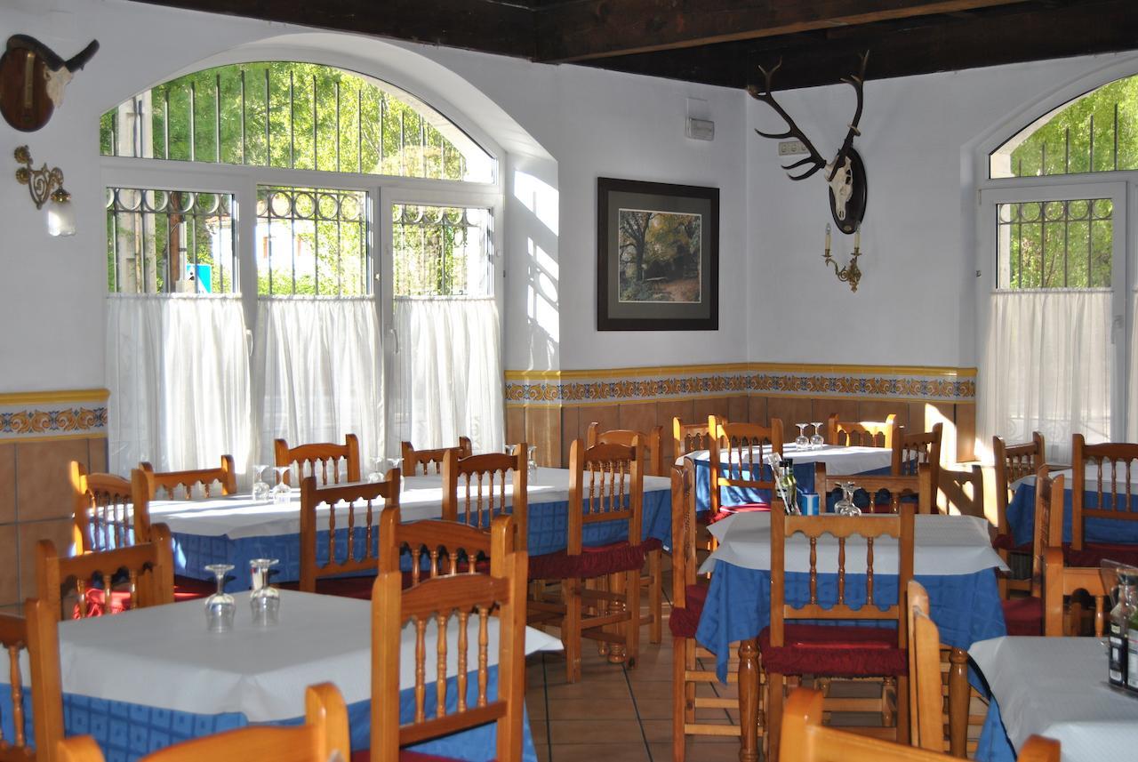 Hostal Rural Amador Puente de Vadillos Exteriör bild