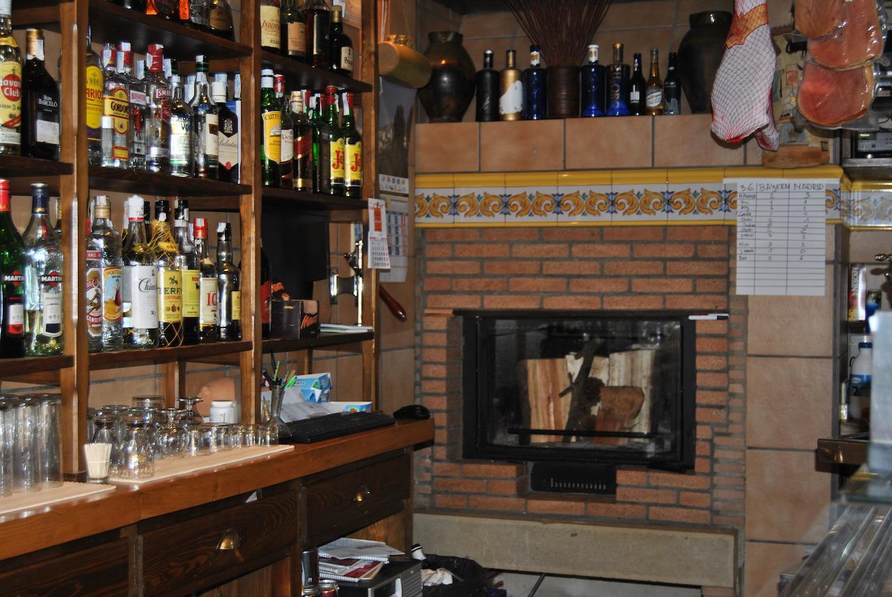 Hostal Rural Amador Puente de Vadillos Exteriör bild