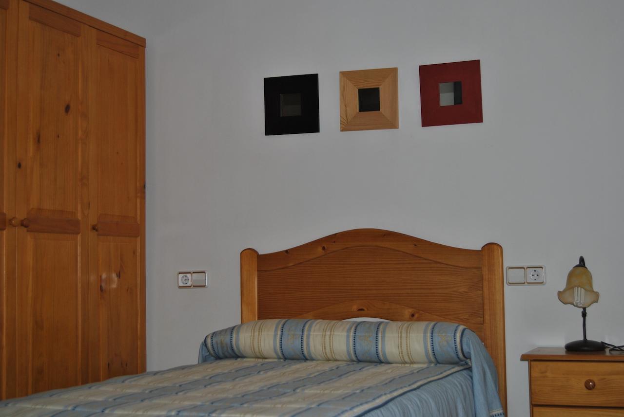 Hostal Rural Amador Puente de Vadillos Rum bild