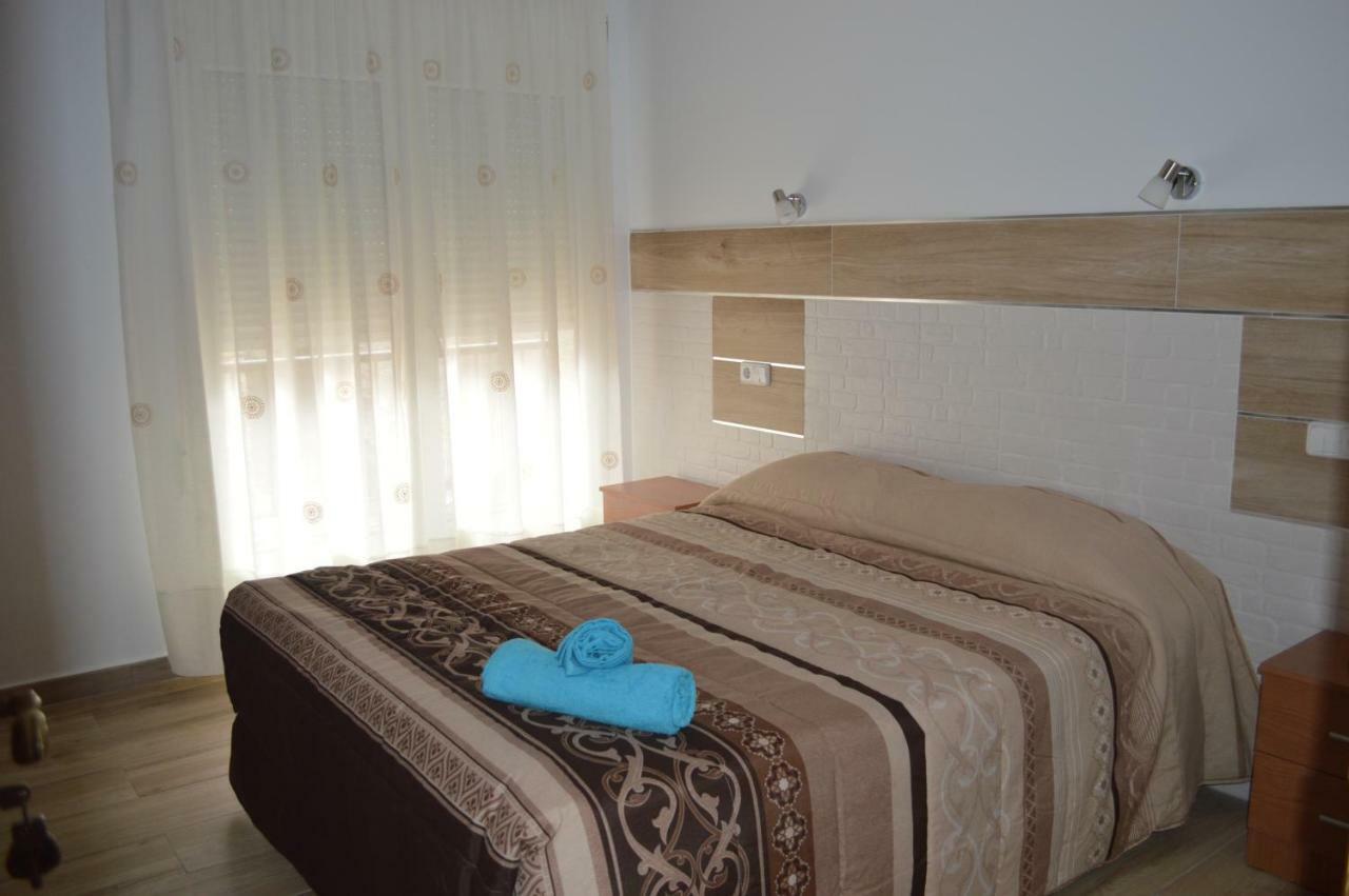 Hostal Rural Amador Puente de Vadillos Exteriör bild