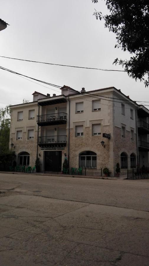 Hostal Rural Amador Puente de Vadillos Exteriör bild